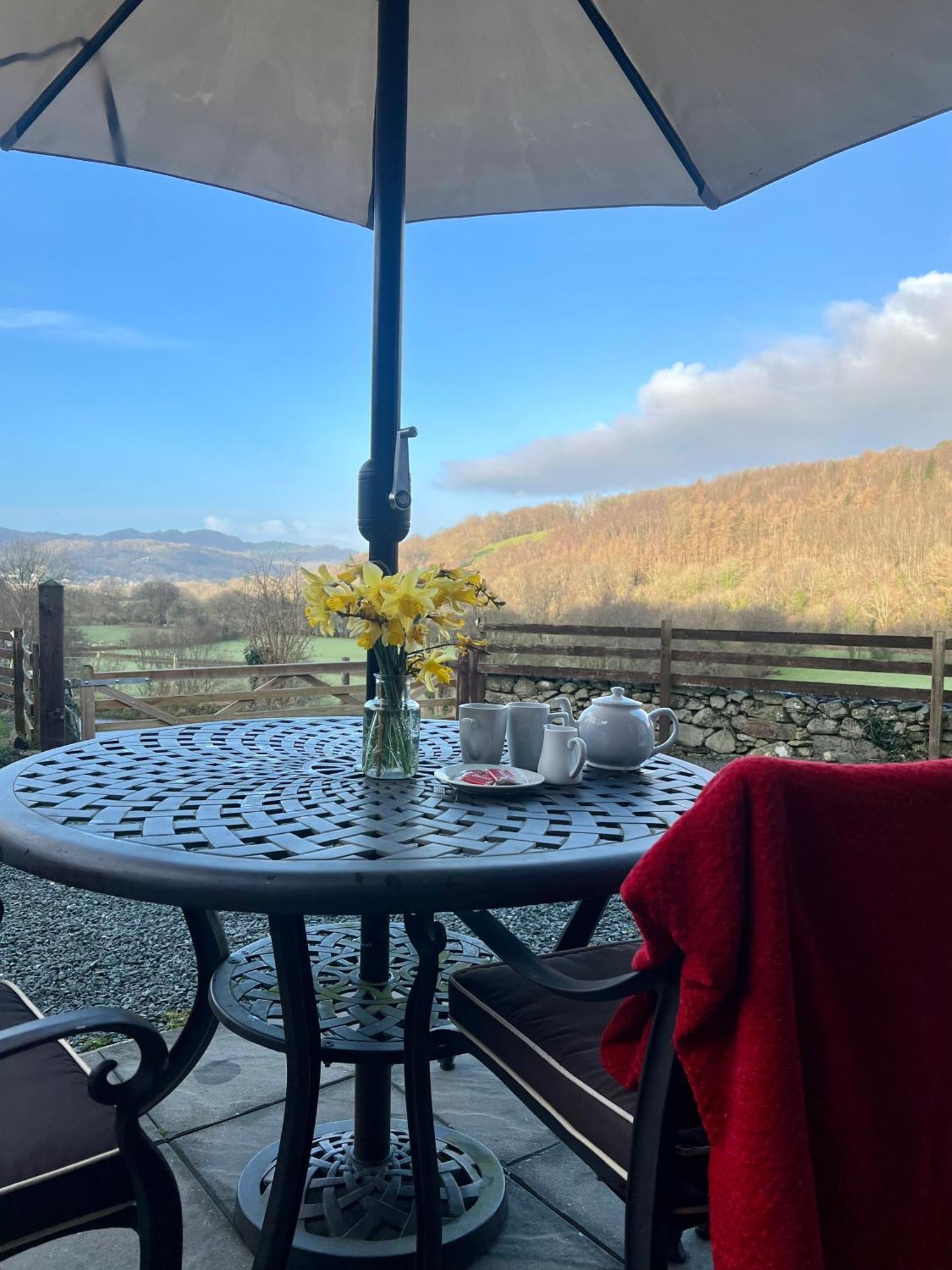 Cader Mountain View Cottage With Hot Tub In Snowdonia Dolgellau Exterior foto